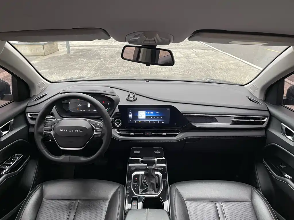 Wuling Victory — миниатюра 10