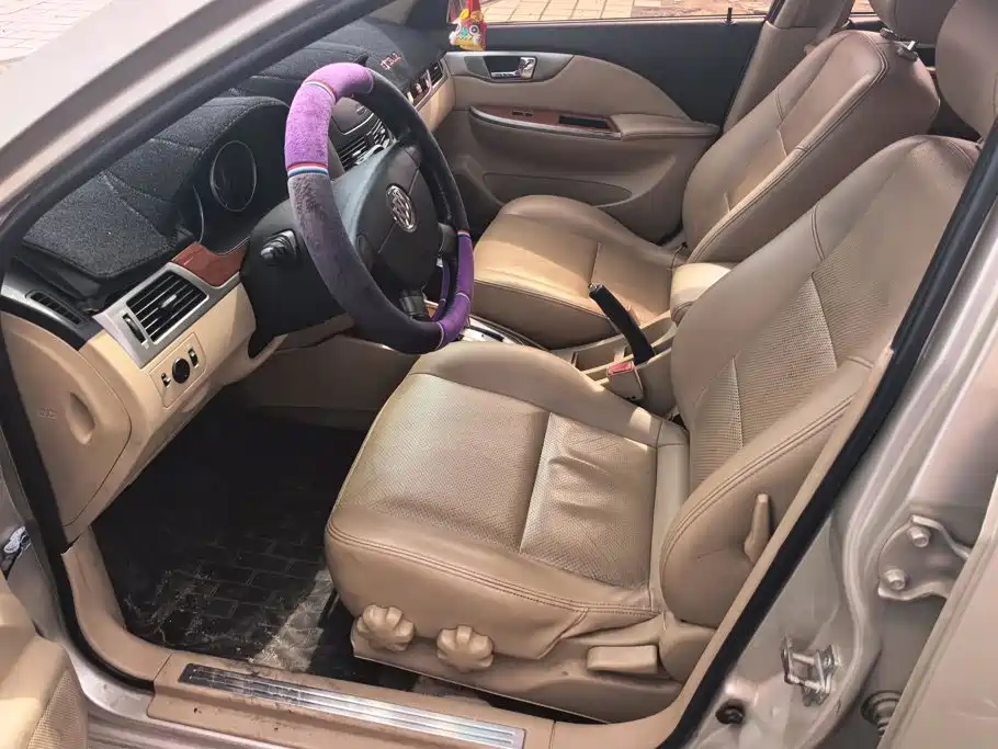 Buick Excelle — миниатюра 9