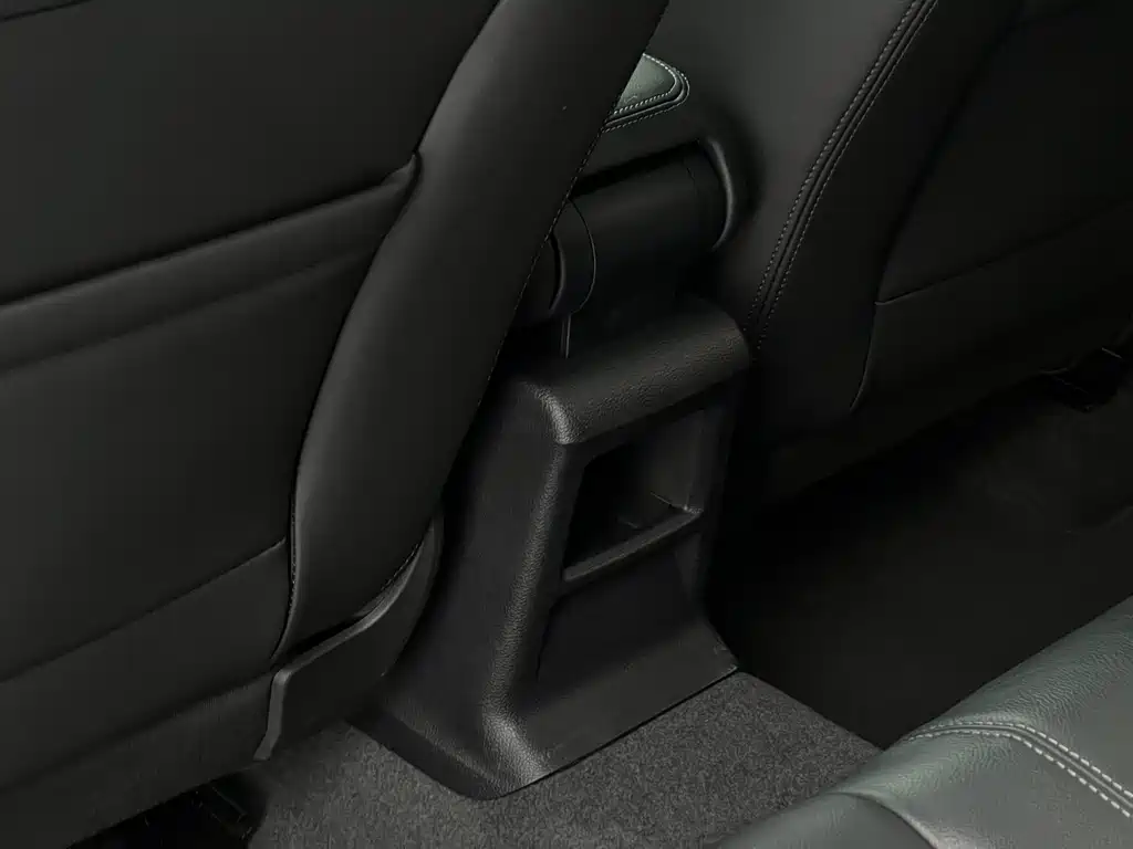 Audi Q2L — миниатюра 13