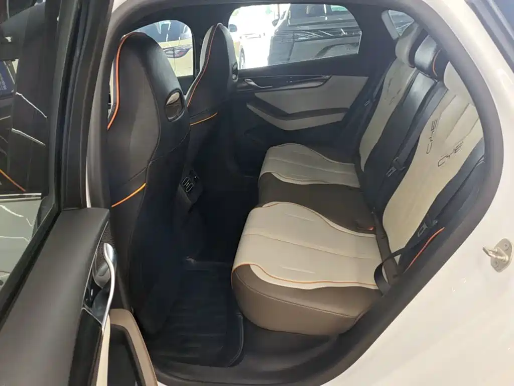 BYD Qin PLUS — миниатюра 17