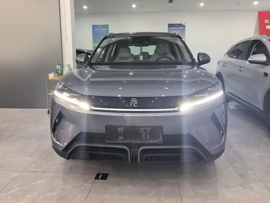 BYD Yuan UP — миниатюра 2