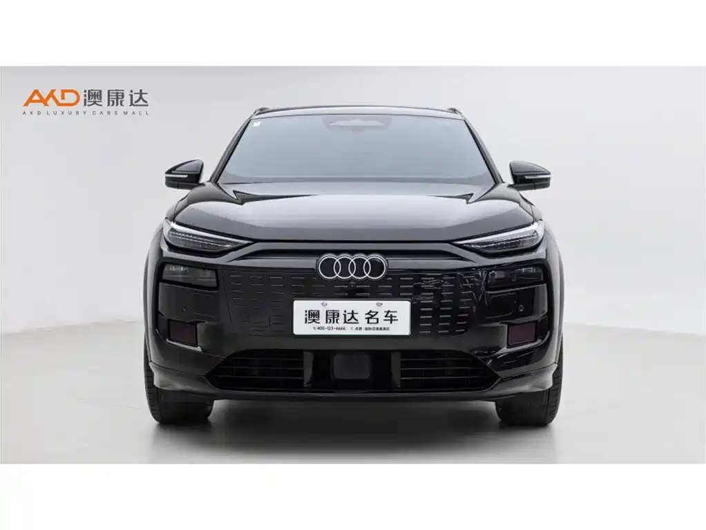 AUDI Q6L E TRON