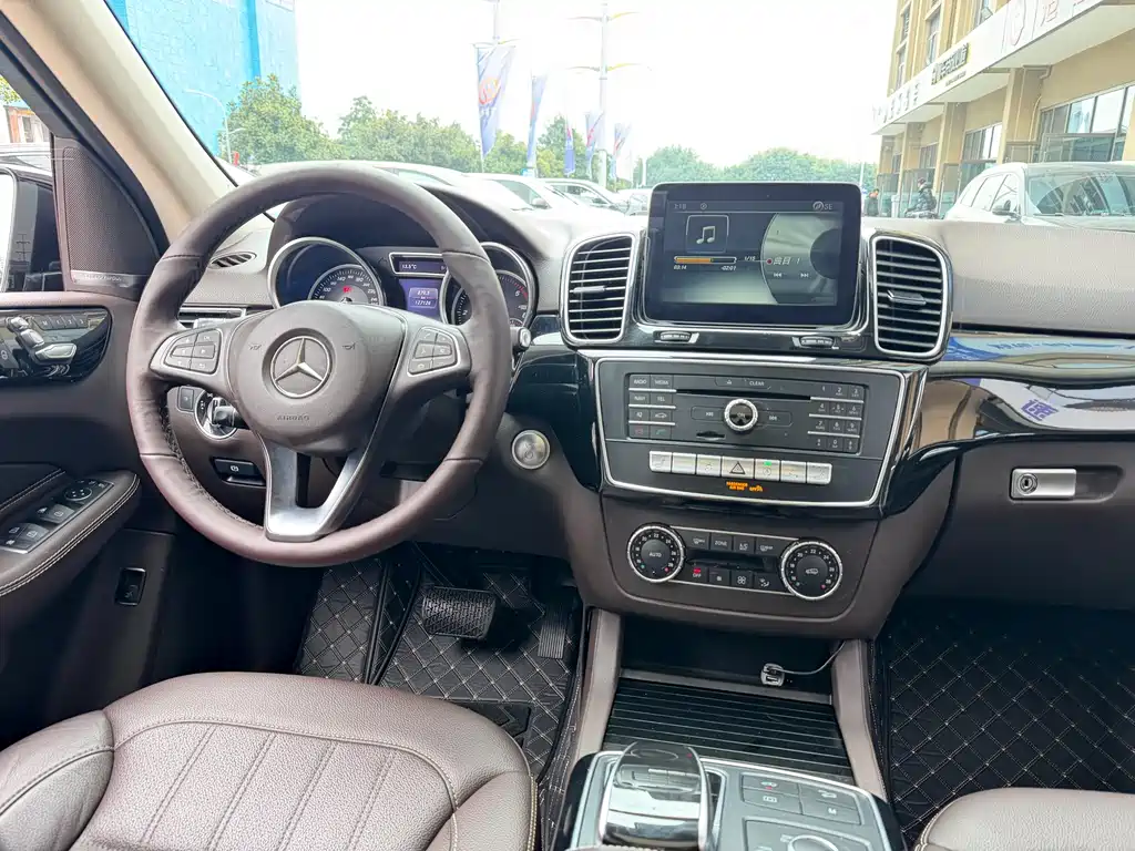MERCEDES-BENZ GLE