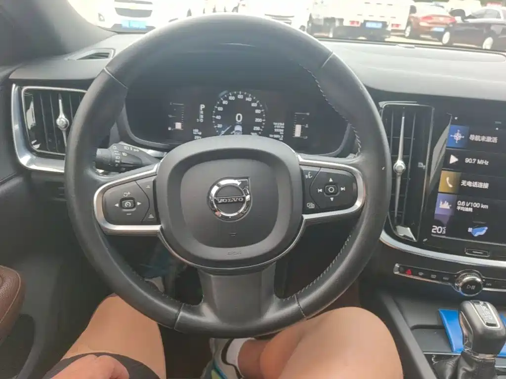 Volvo S60 — миниатюра 11