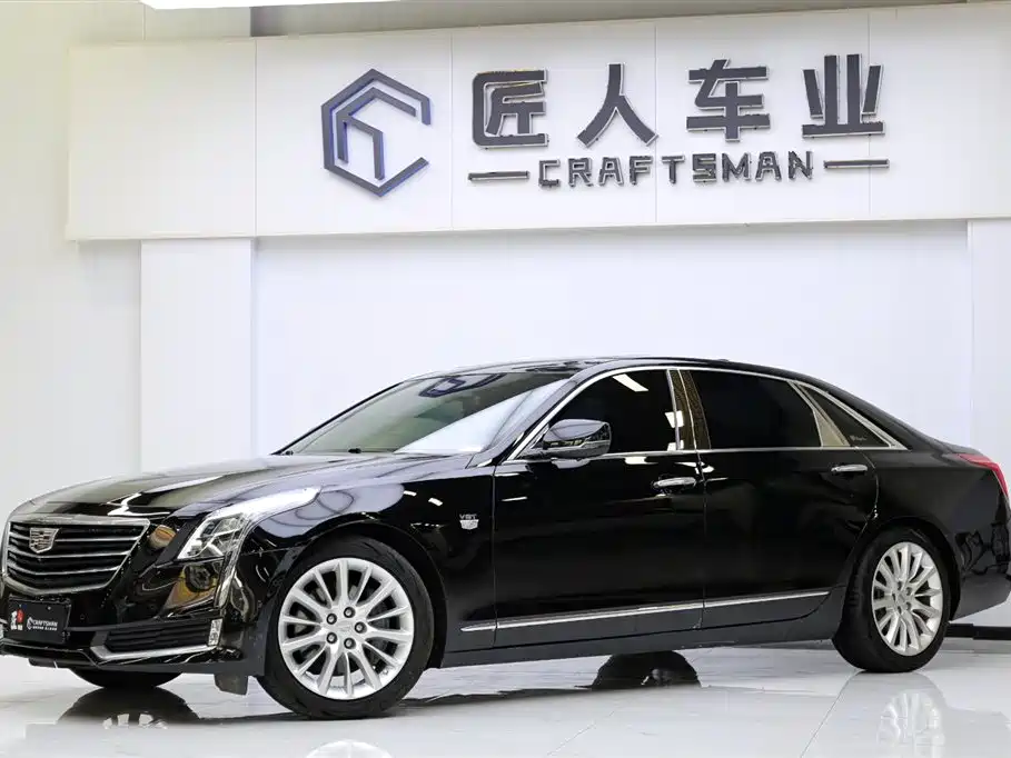 CADILLAC CT6