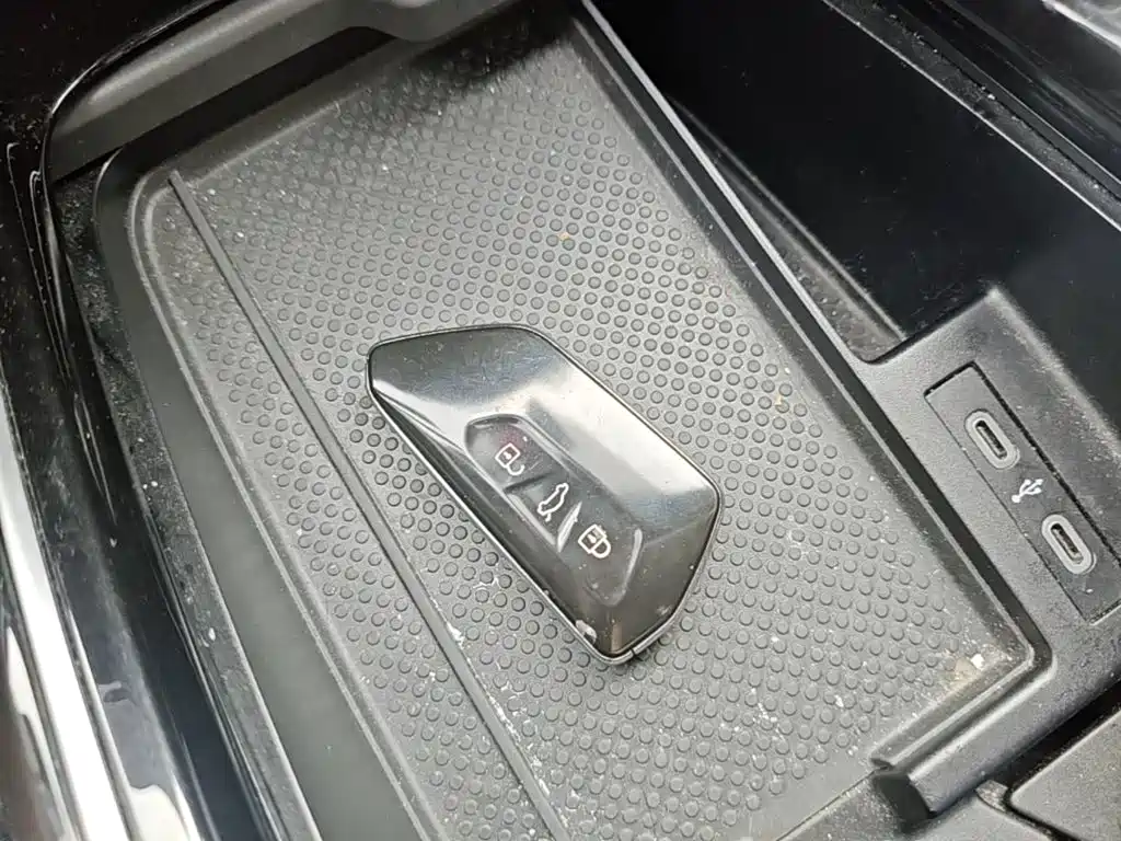 Volkswagen ID.4 X — миниатюра 9