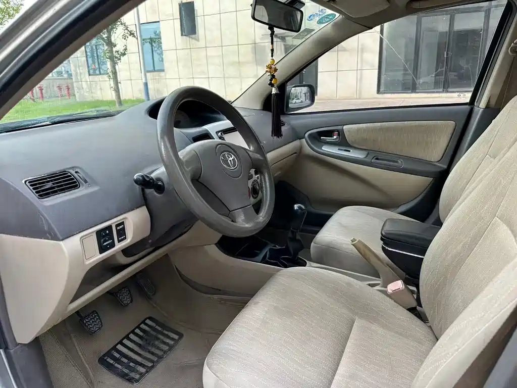 Toyota Vios 2006 1.3L GL MT