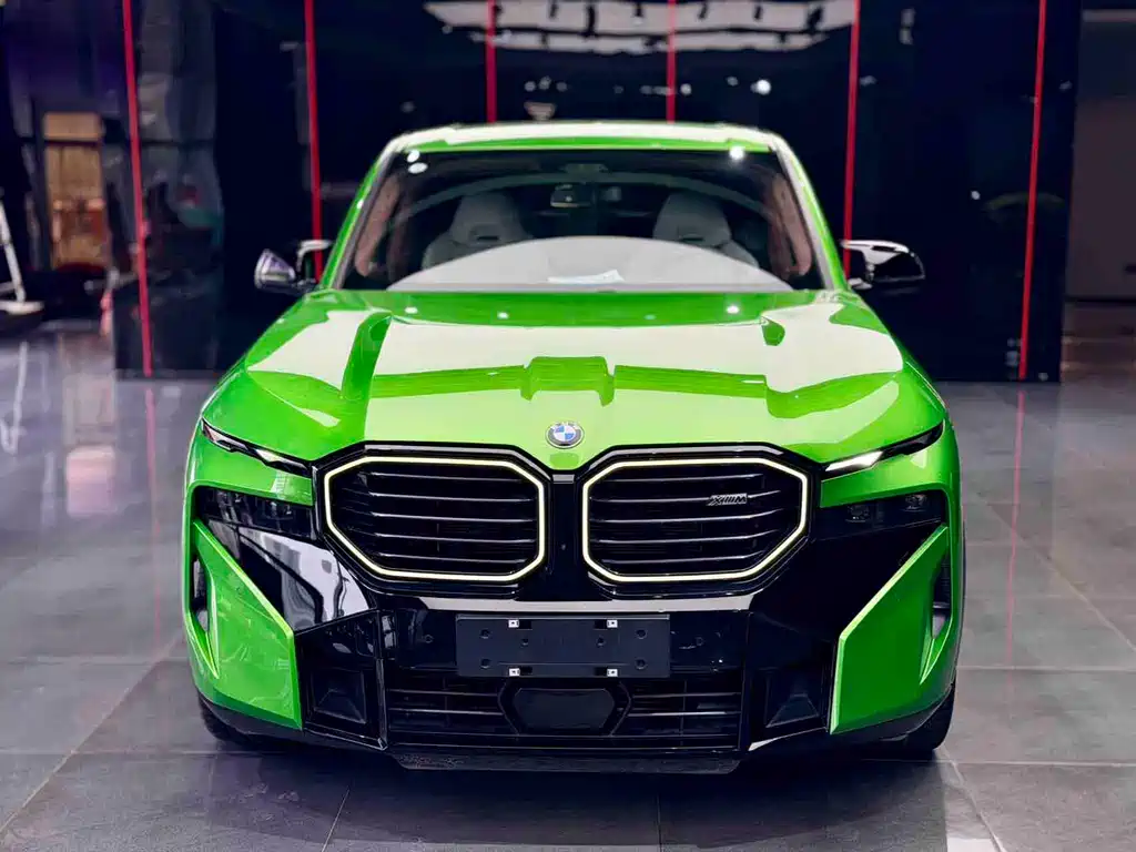 BMW XM 2023 50e