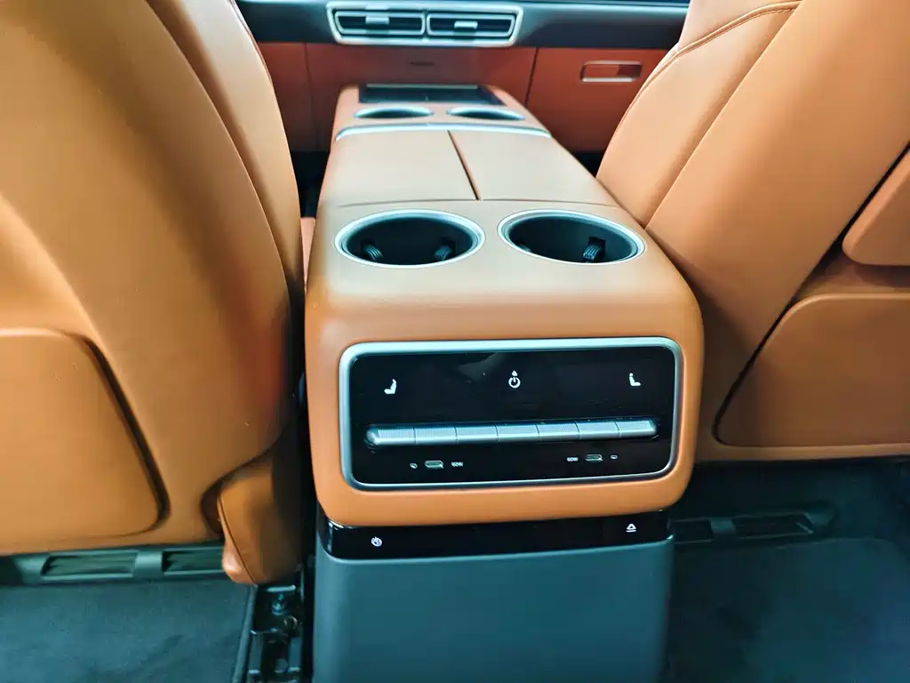 Li Auto Li L9 — миниатюра 8