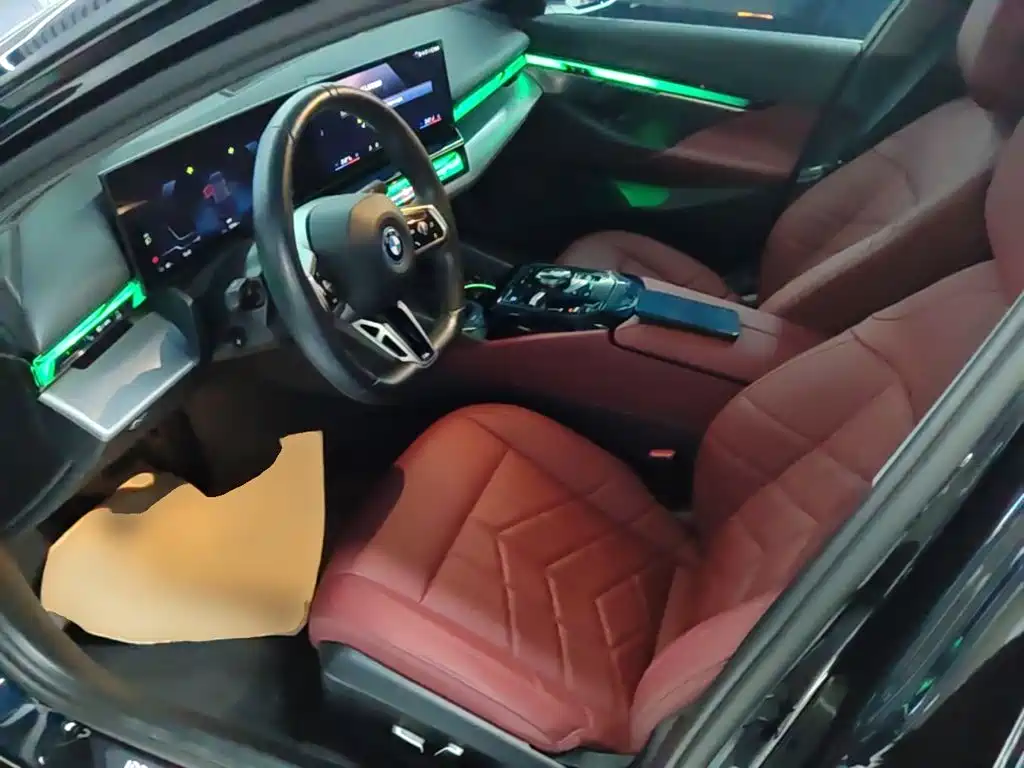 BMW i5 — миниатюра 15