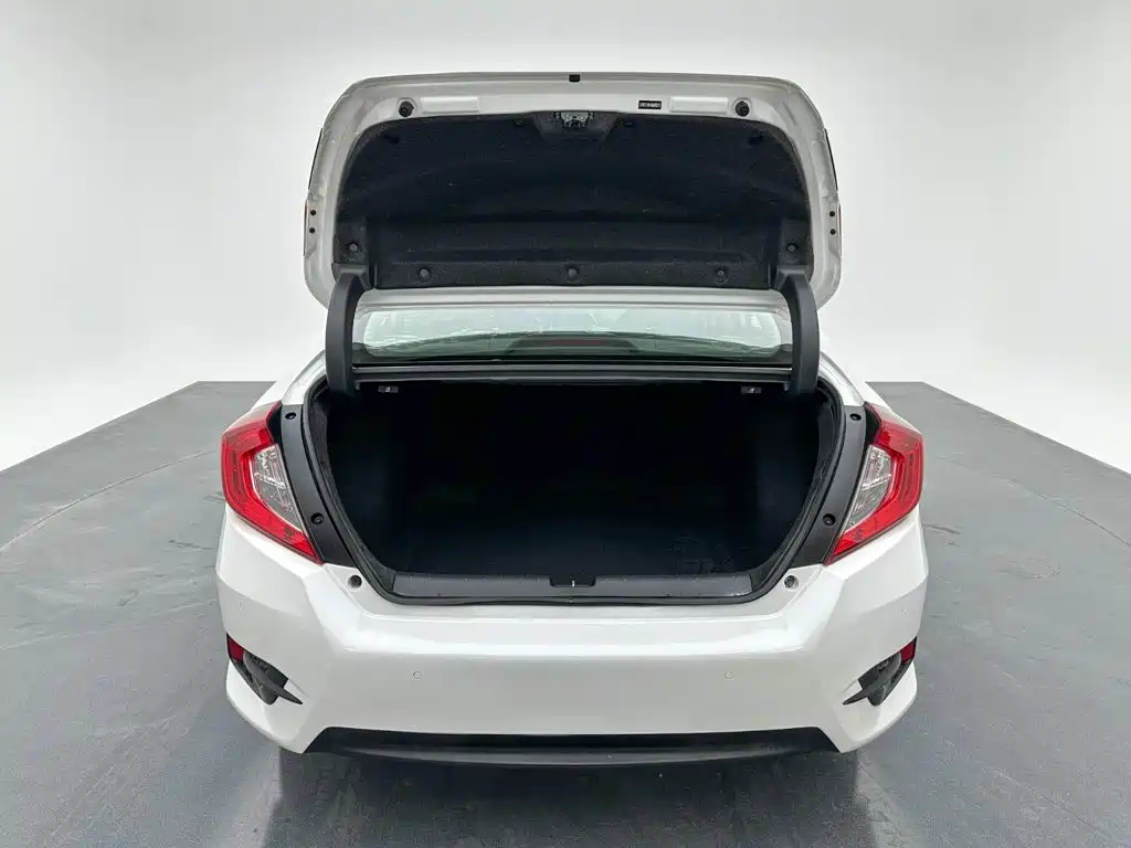 Honda Civic — миниатюра 22