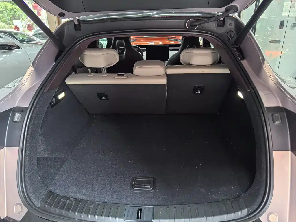 XIAOMI CAR XIAOMI YU7