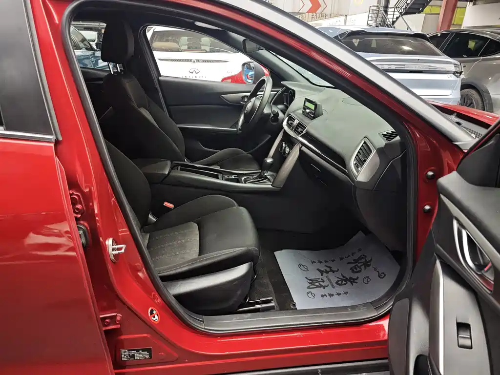 Mazda CX-4 — миниатюра 4