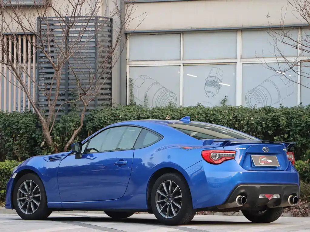 SUBARU BRZ