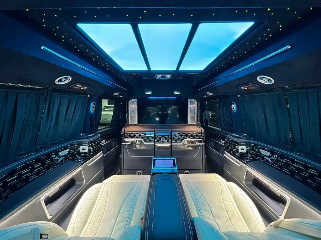 MERCEDES-BENZ V CLASS