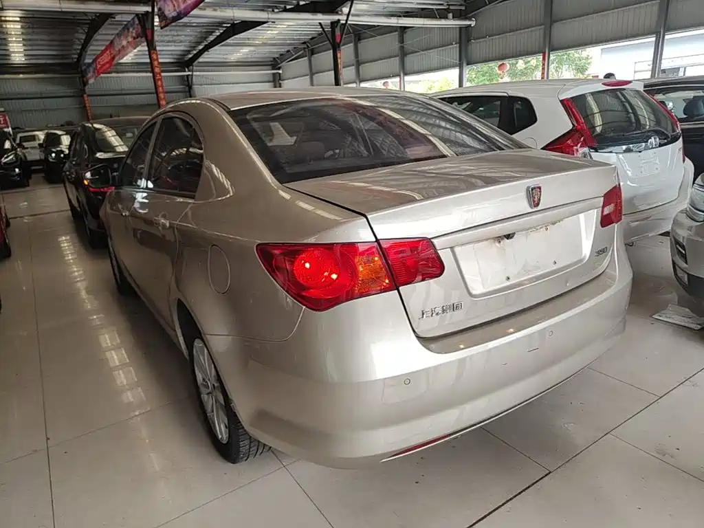 Roewe 350 — миниатюра 5