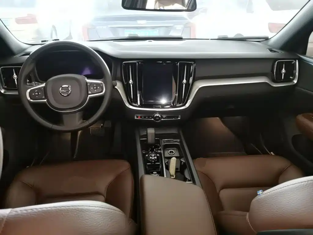 Volvo S60 — миниатюра 10