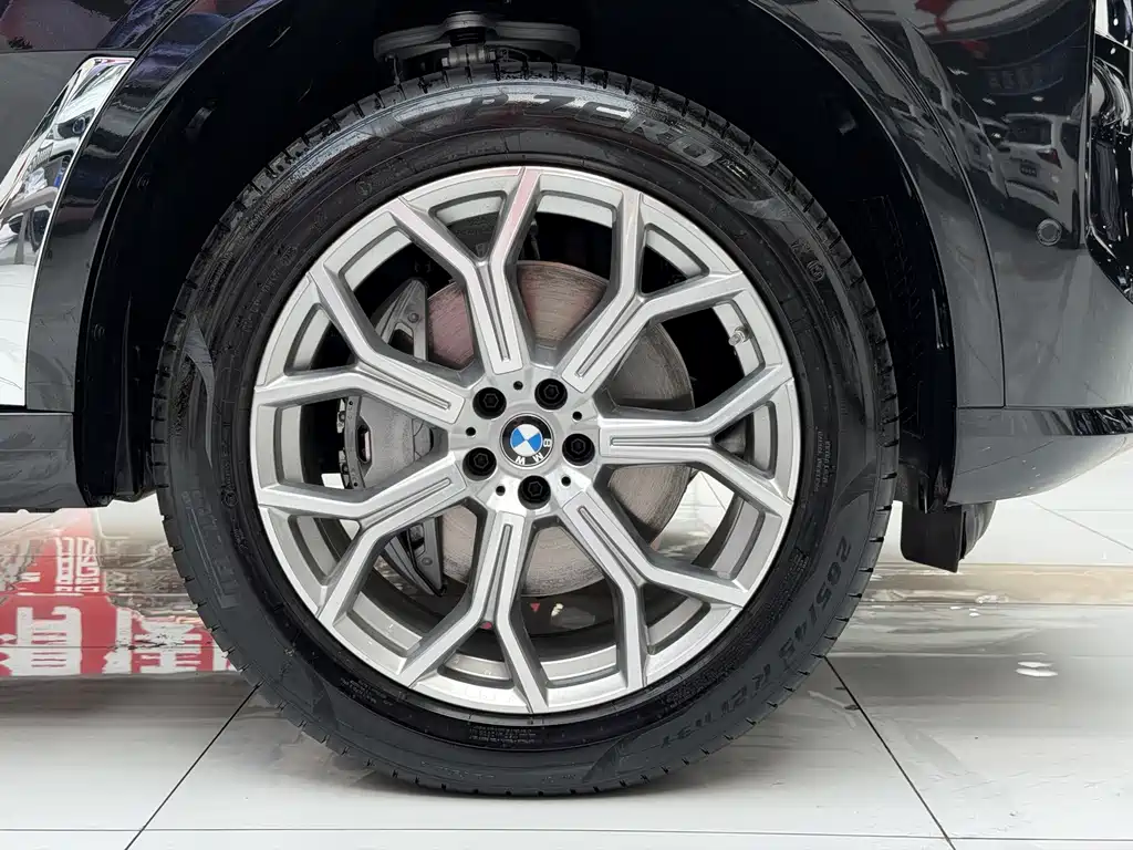 BMW X7 — миниатюра 12