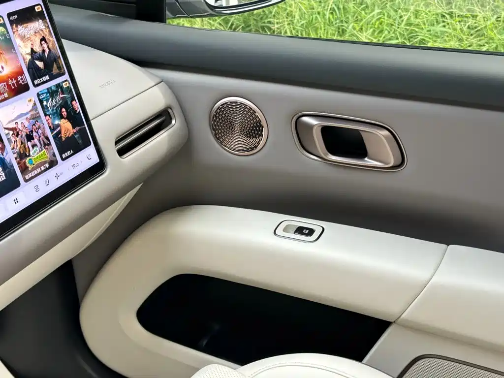 Li Auto Идеальный i6 — миниатюра 11