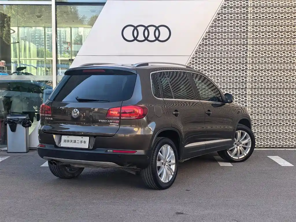 Volkswagen Tiguan — миниатюра 4
