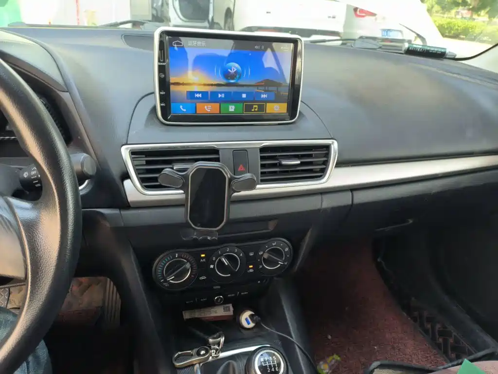 Mazda 3 Axela — миниатюра 9