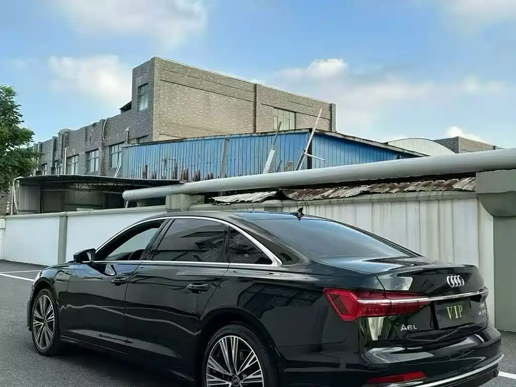 Audi A6L — миниатюра 7