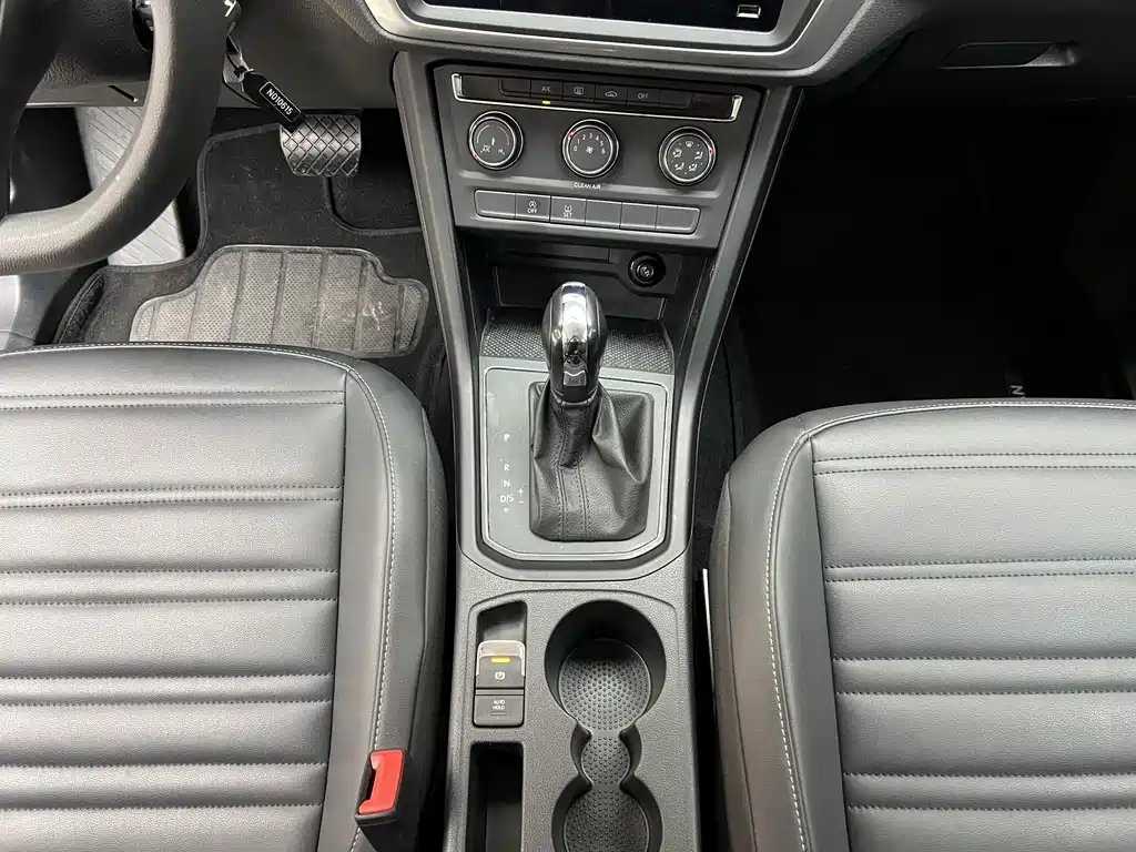 Volkswagen Touran — миниатюра 14