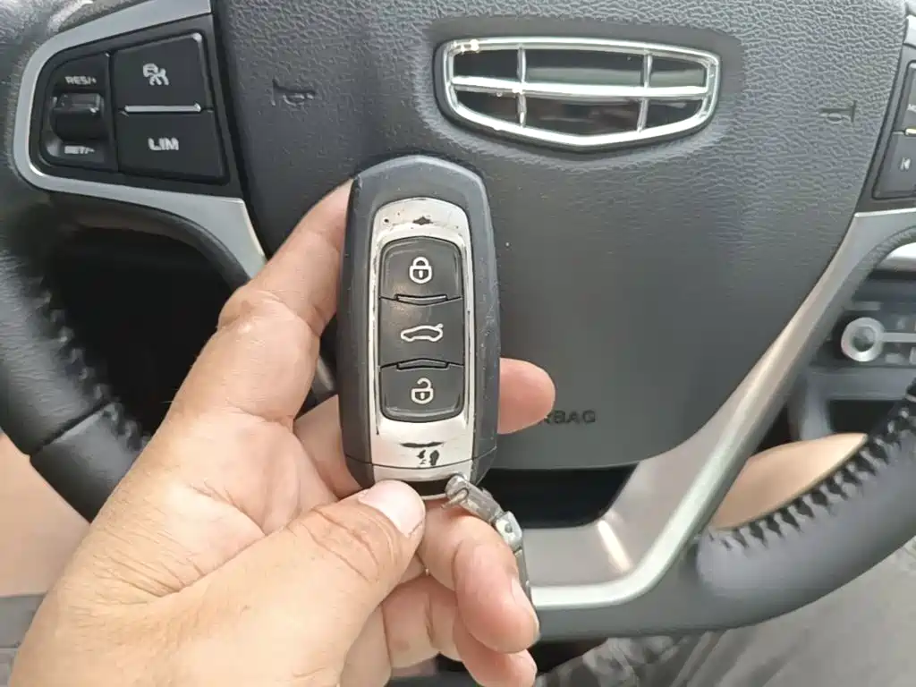 Geely Vision — миниатюра 9