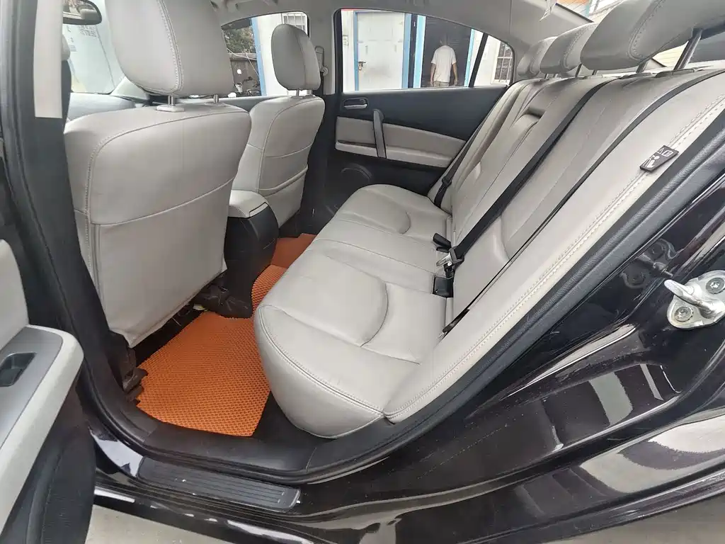 Mazda Ruiyi — миниатюра 5