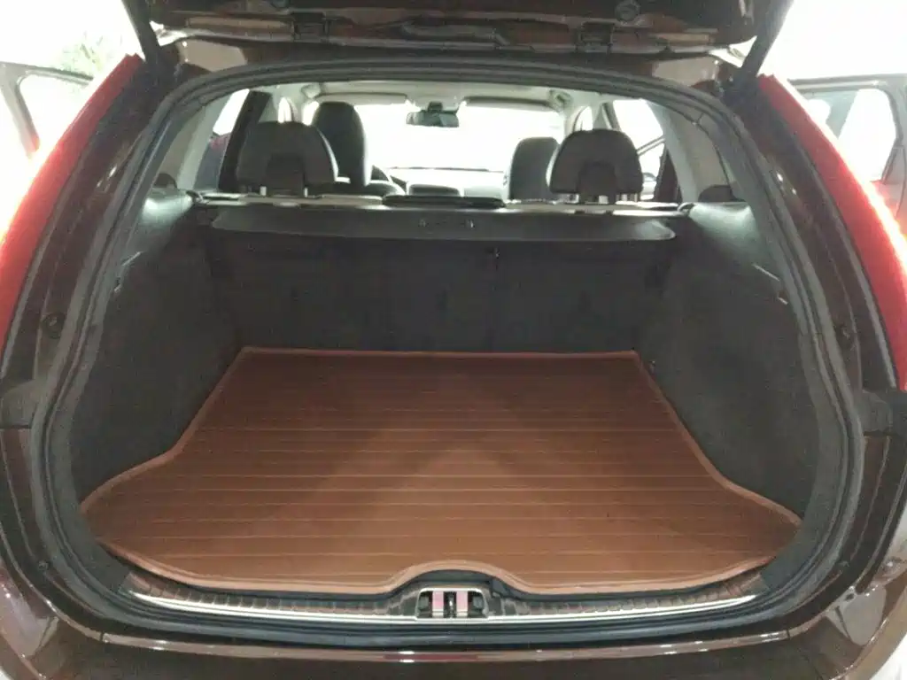Volvo XC60 (Import) — миниатюра 11