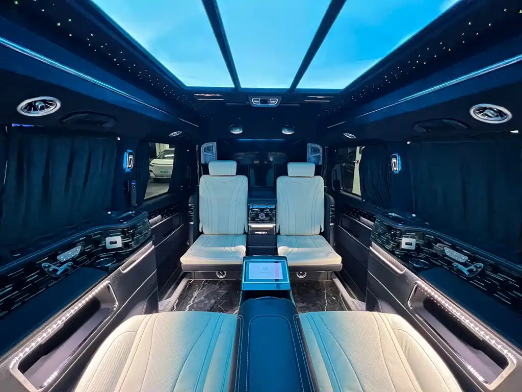 MERCEDES-BENZ V CLASS