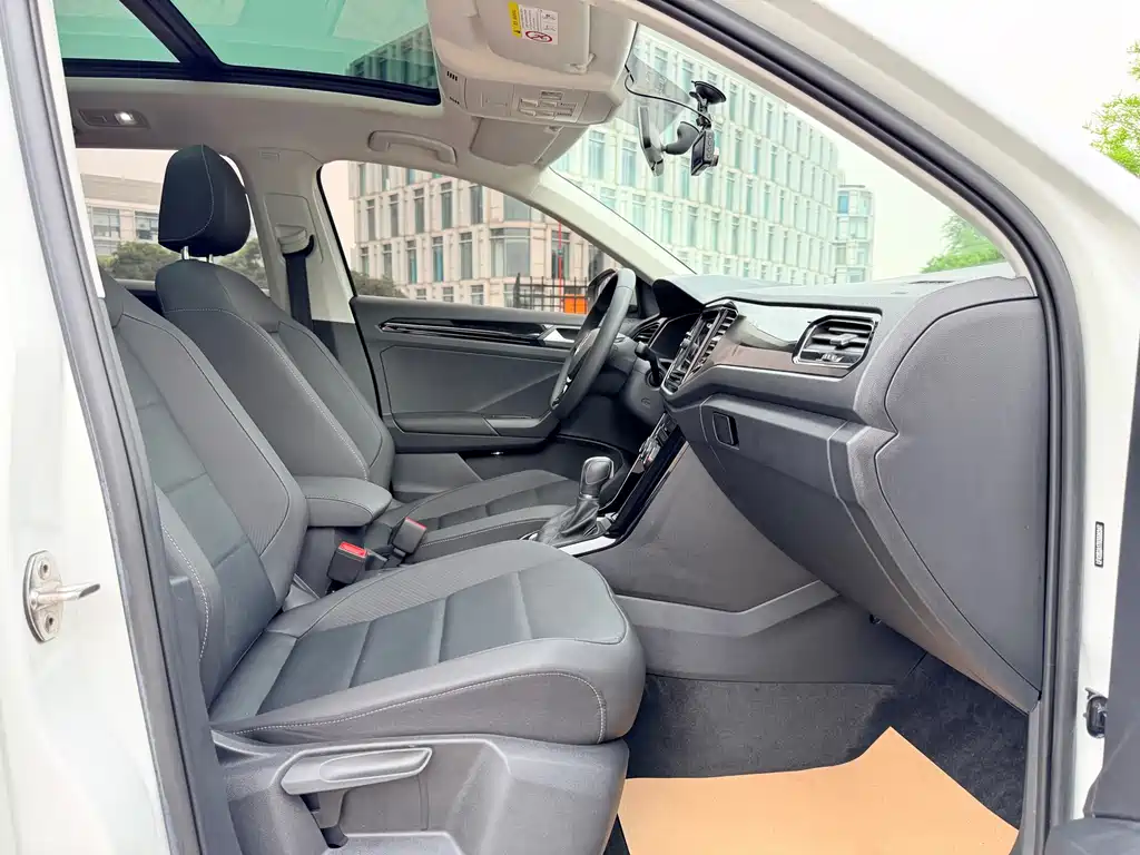 Volkswagen T-Roc 2020 280TSI DSG Comfort