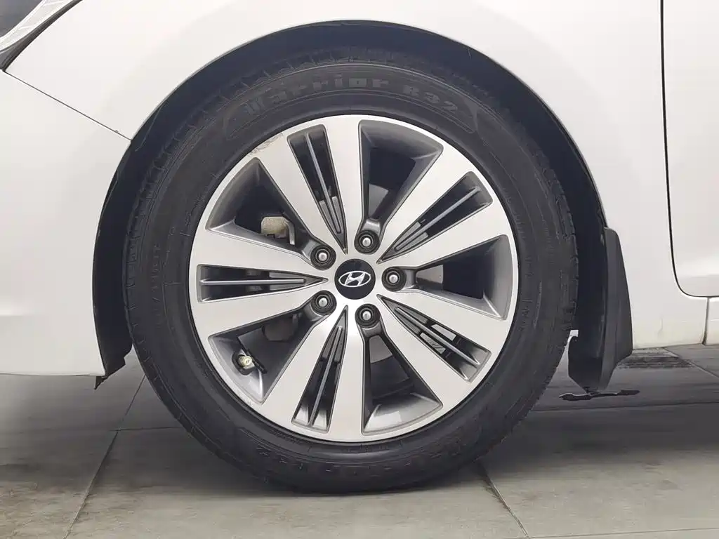 Hyundai Mistra — миниатюра 17