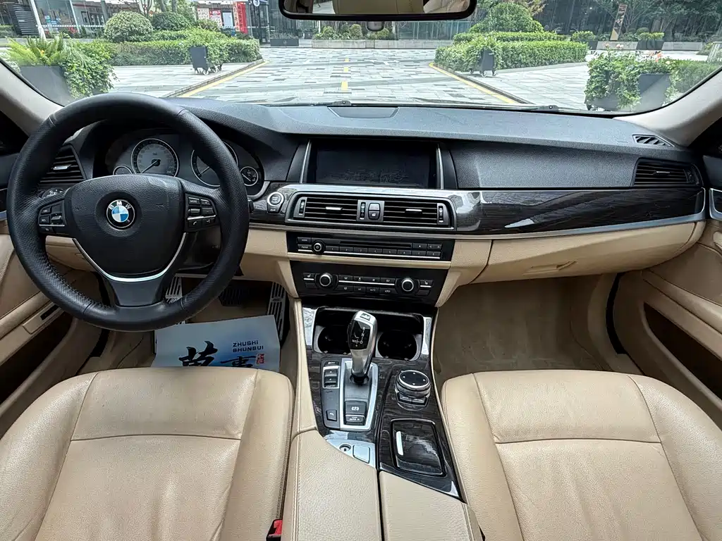 BMW 5 Series 5 2013 525Li Luxury