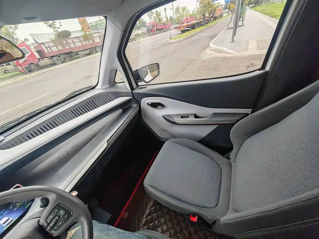 Wuling Nano EV — миниатюра 13
