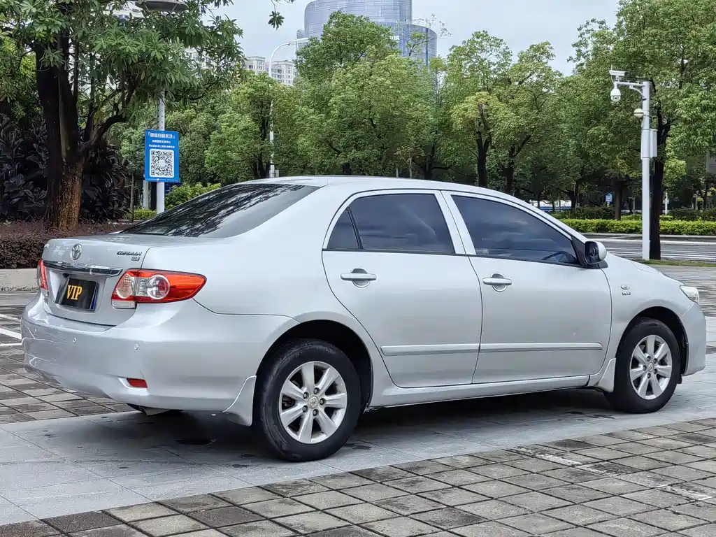 Toyota Corolla — миниатюра 5