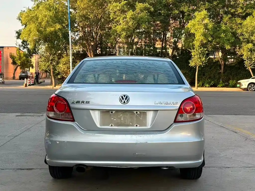 Volkswagen Lavida — миниатюра 8