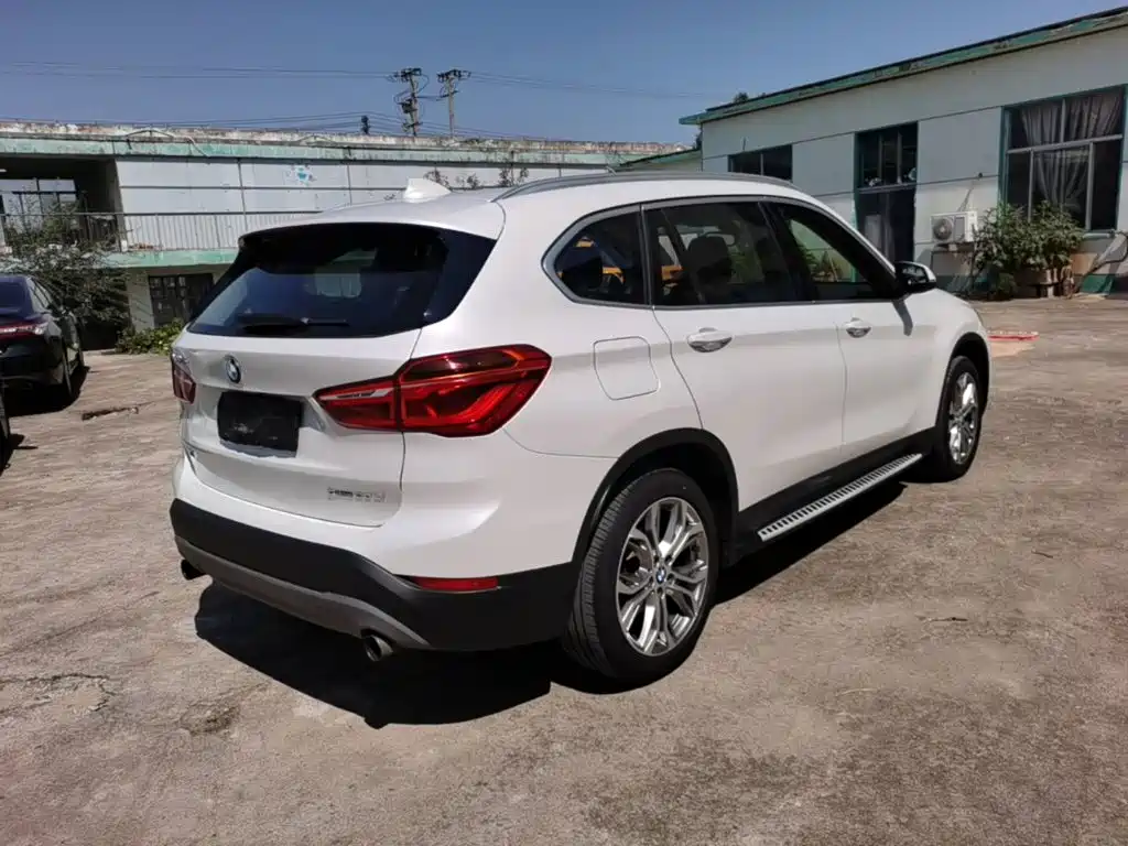 BMW X1 — миниатюра 7