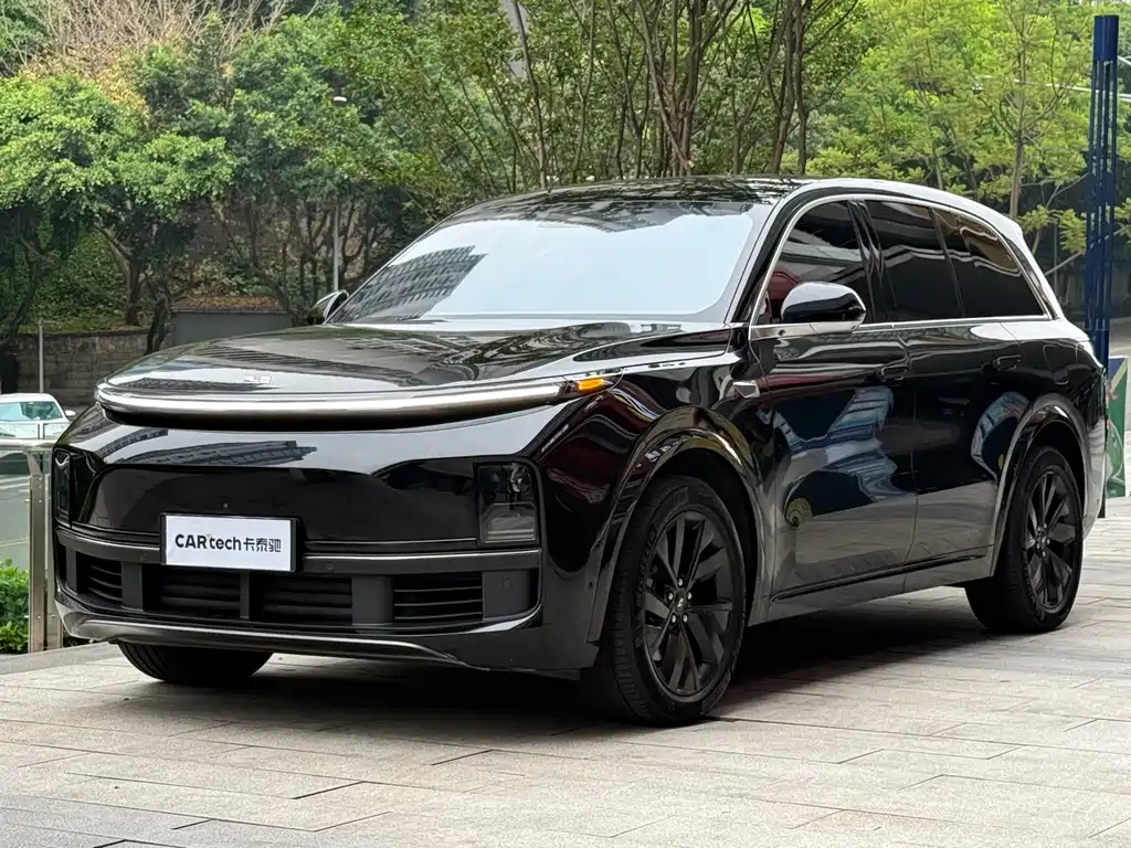 Li Auto Li L8 2024