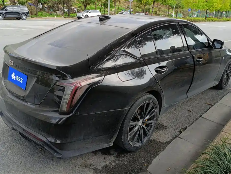 CADILLAC CT5
