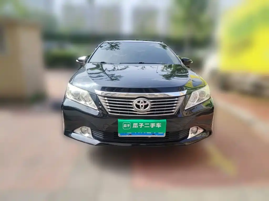 Toyota Camry — миниатюра 2