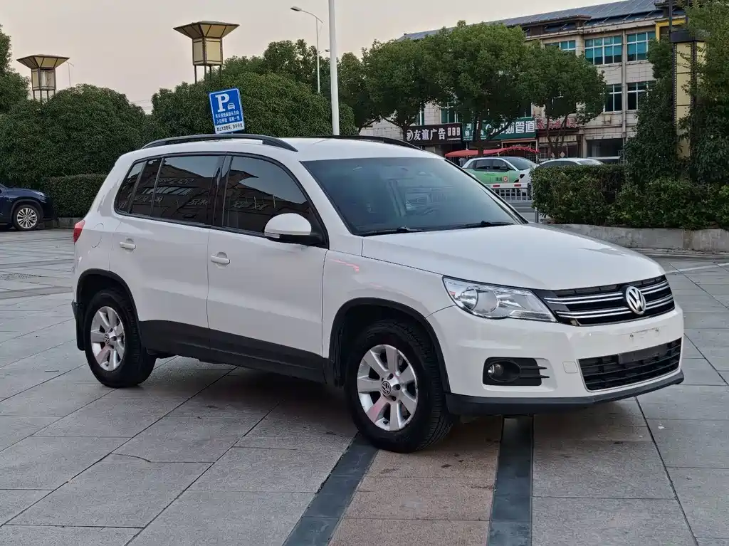 Volkswagen Tiguan — миниатюра 3
