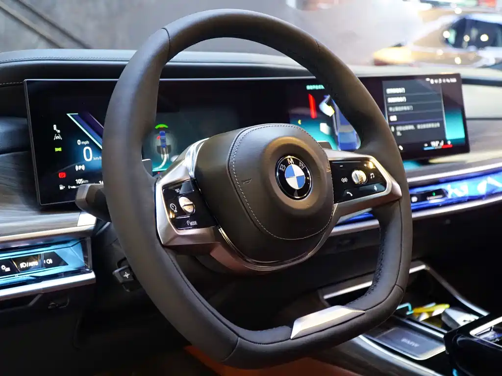 BMW 7 Series — миниатюра 18