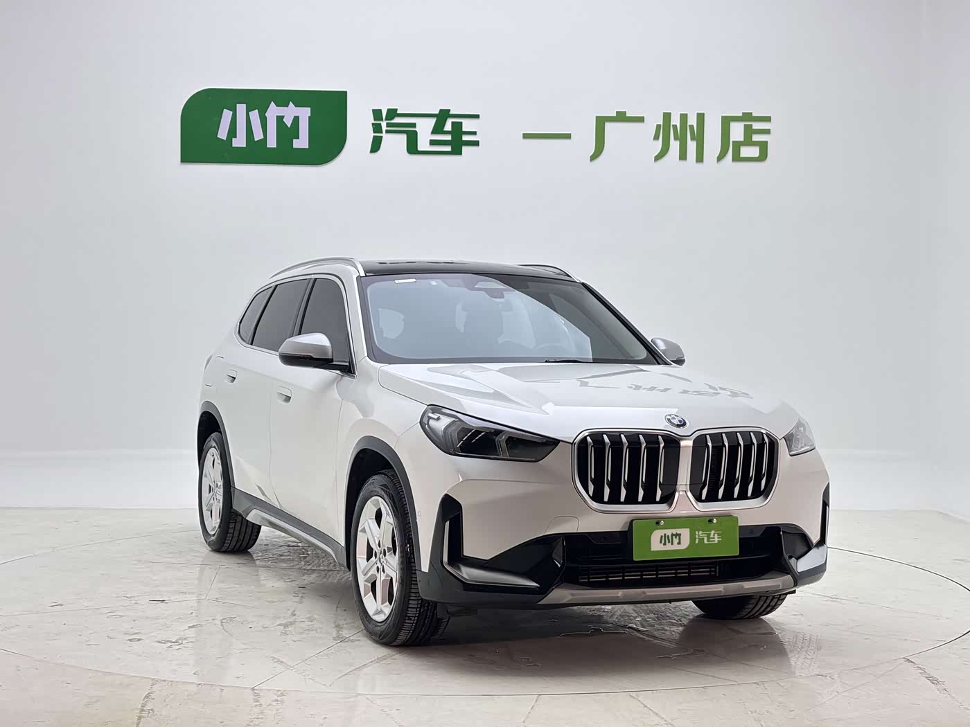 BMW X1 1.5 л 2023 г. Белый, пробег 45000 км