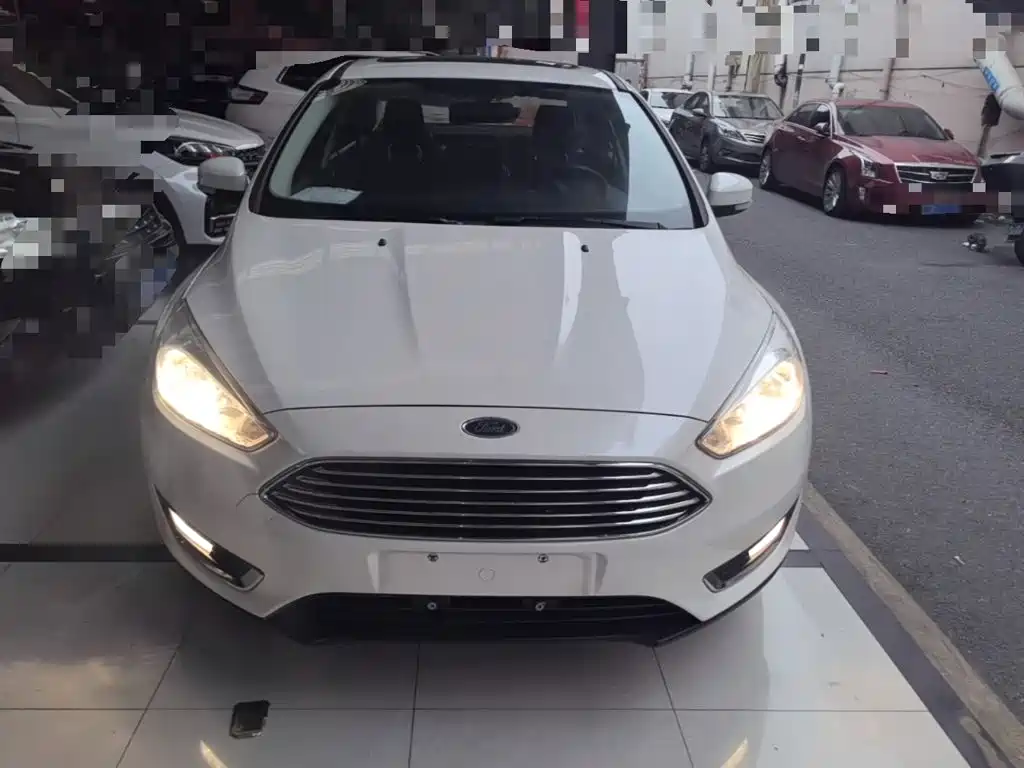 Ford Focus — миниатюра 3