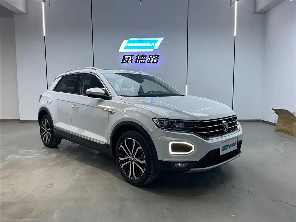 VOLKSWAGEN T ROC EXPLORING SONGS