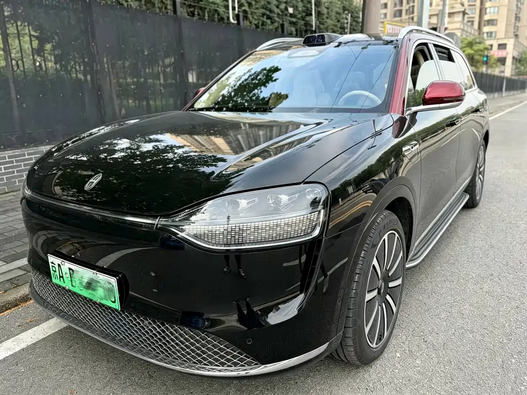 AITO Wenjie AITO M9