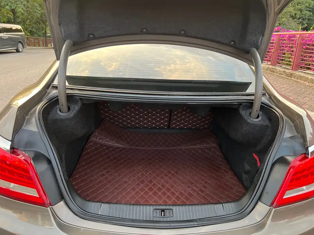 Buick LaCrosse — миниатюра 19