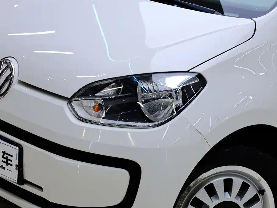 Volkswagen up! — миниатюра 10
