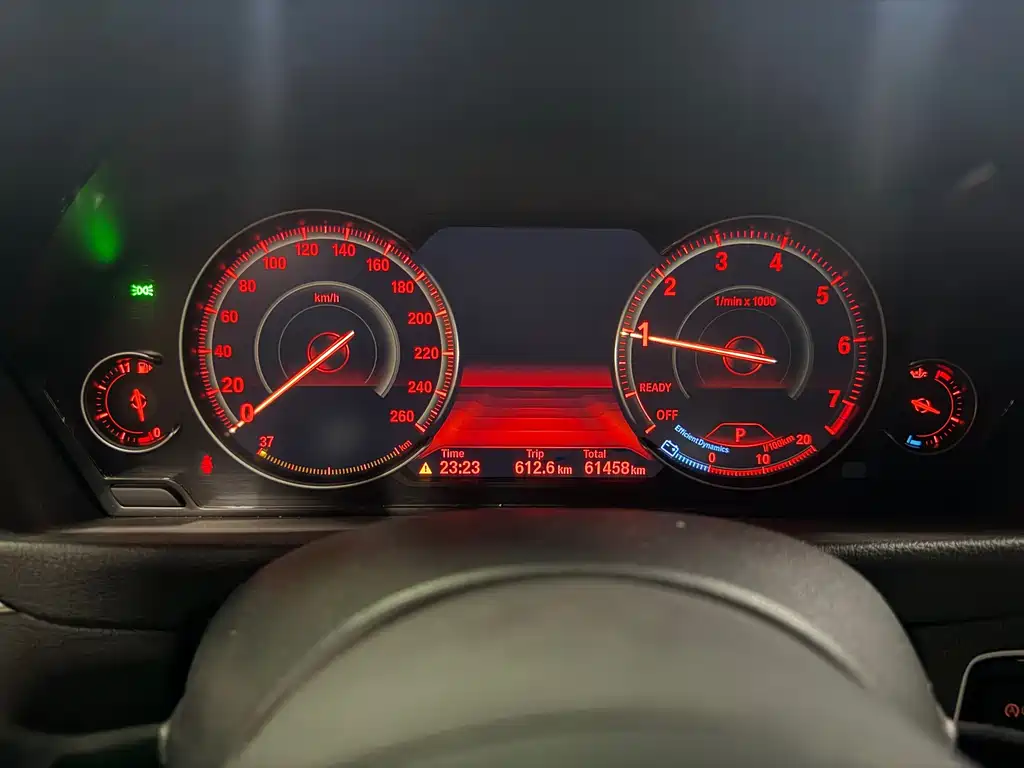 BMW 3 Series — миниатюра 13